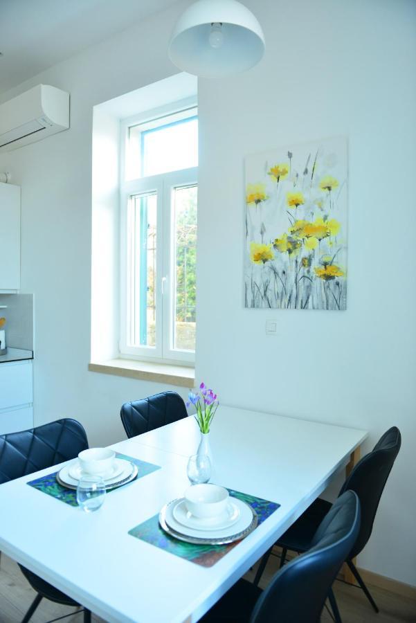 Ferienwohnung Studio Apt Orchard On Rokova St - 5 Min Walk To The Old Town Of Split Exterior foto